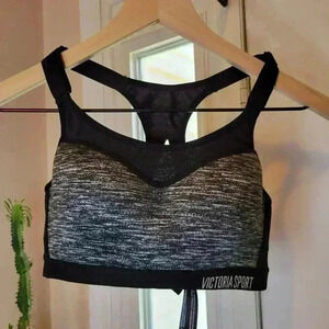 NWOT Victoria's Secret Sport‎ Black and White Sports Bra, Sz 34B